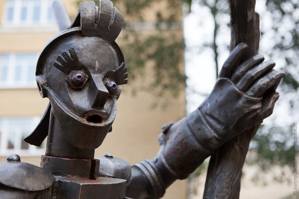 В Петербурге состоится грандиозный концерт с симфоническим оркестром, в котором прозвучат все саундтреки из популярных фильмов Люка Бессона. Музыку из фильмов «Леон» и «Её звали Никита», «Жанна д’Арк» и «Пятый элемент» можно будет услышать 20 октября в ДК "Ленсовета".&nbsp;