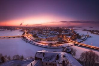 u0427u0442u043e u043fu043eu0441u043cu043eu0442u0440u0435u0442u044c u0432 u0412u044bu0431u043eu0440u0433u0435 u0437u0430 u043eu0434u0438u043d u0434u0435u043du044c