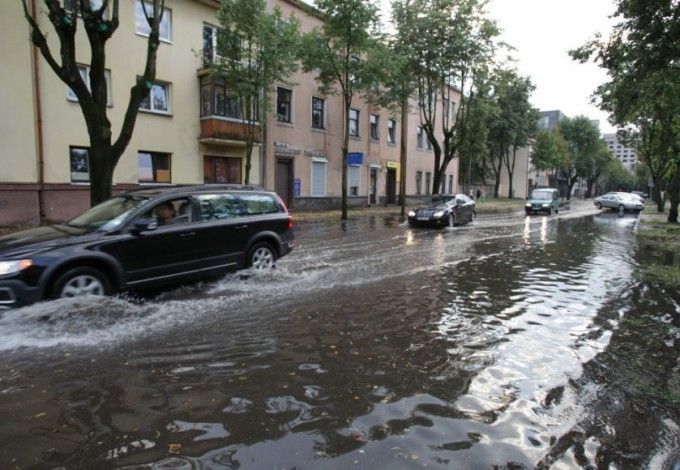 u0418u0437-u0437u0430 u043bu0438u0432u043du0435u0439 u0432 u041fu0435u0442u0435u0440u0431u0443u0440u0433u0435 u0437u0430u0442u0440u0443u0434u043du0435u043du043e u0434u0432u0438u0436u0435u043du0438u0435