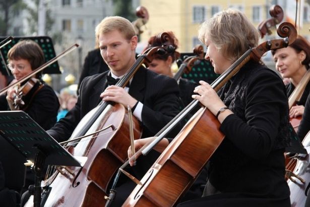 u041du0430 u043fu043bu043eu0449u0430u0434u0438 u0418u0441u043au0443u0441u0441u0442u0432 u0438u0441u043fu043eu043bu043du044fu0442 u0428u043eu0441u0442u0430u043au043eu0432u0438u0447u0430