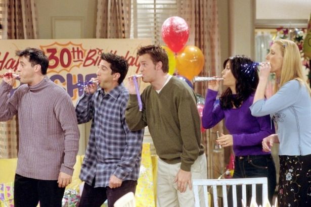 u041au0430u043au0438u0435 u0441u043au0438u0434u043au0438 u0438 u043fu043eu0434u0430u0440u043au0438 u043cu043eu0436u043du043e u043fu043eu043bu0443u0447u0438u0442u044c u0432 u0414u0435u043du044c u0440u043eu0436u0434u0435u043du0438u044f u0432 u041fu0435u0442u0435u0440u0431u0443u0440u0433u0435