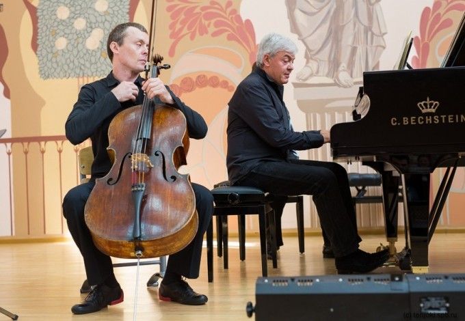 u00abu0412 u0441u0442u043eu0440u043eu043du0443 u0412u044bu0431u043eu0440u0433u0430u00bb