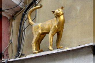 Город на Неве полон загадочными и мистическими местами. Многие памятники и здания окутаны легендами, передающимися из уст в уста вот уже много лет. Питер Online выбрал пять петербургских мест, которые можно посетить, чтобы загадать сокровенные желания: