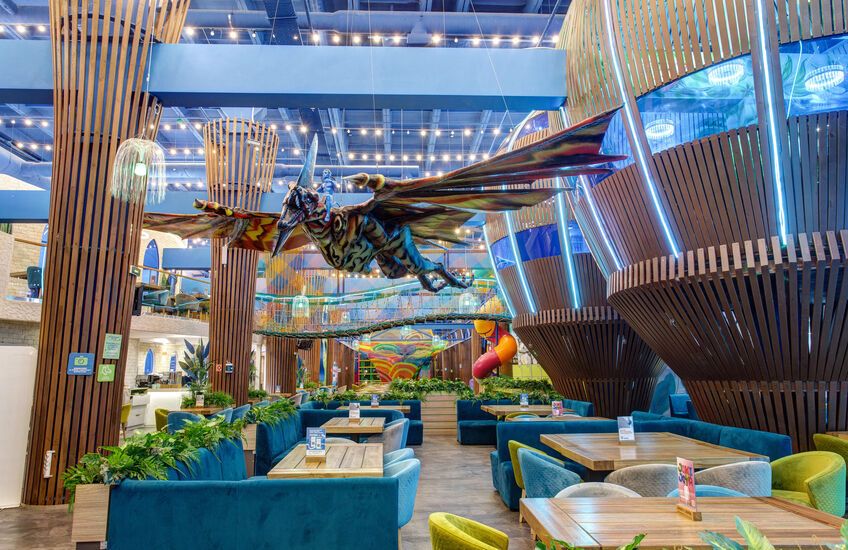 Joki Joya — это сеть парков развлечений, где дети и родители отдыхают вместе.