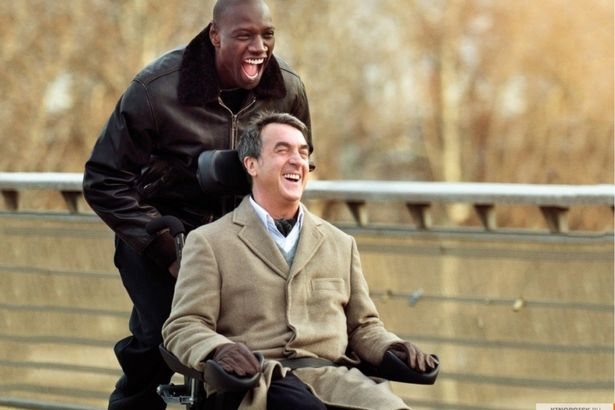 Если вам давно кажется, что в вашей жизни не всё гладко, то, скорее всего, вам не кажется. Что изменить? С чего начать? У кого просить мудрого совета? Без паники:&nbsp; мировой кинематограф полон готовыми сценариями. Присаживайтесь поудобней, берите любимый плед и чашечку чая и запускайте один из предложенных фильмов. Порция вдохновения и новых идей гарантирована. Питер Online выбрал самые вдохновляющие фильмы, которые поделят вашу жизнь на «до» и «после».