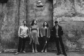 День Святого Патрика в Белом зале: оркестр Constanta и фолк-группа Ceol na Mara. Смесь классики и ирландских джиг.