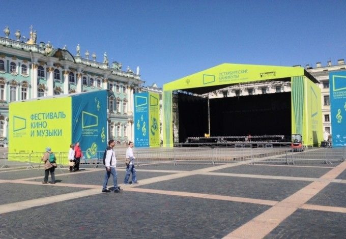 u041au0438u043du043eu0444u0435u0441u0442u0438u0432u0430u043bu044c u043du0430 u0414u0432u043eu0440u0446u043eu0432u043eu0439 u043eu0442u043au0440u043eu0435u0442u0441u044f u00abu0411u0438u0442u0432u043eu0439 u0437u0430 u0421u0435u0432u0430u0441u0442u043eu043fu043eu043bu044cu00bb