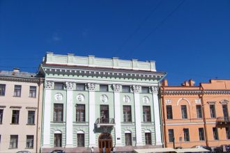 В Северной столице знаменитый театр кабуки даст два классических спектакля: бытовую драму «Кэйсэй Хангонко» и танцевальную интерлюдию «Ёсияма». Гастроли театра в городе на Неве продлятся с 19 по 22 сентября. Стоимость билетов уточняется.