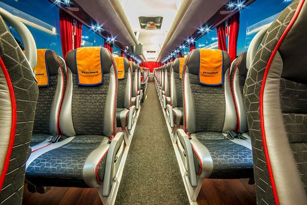 С декабря 2017 петербуржцы могут добраться на комфортном автобусе от Петербурга до Москвы всего за 730 в одну сторону. При этом на борту транспорта будут удобные кресла, бесплатный Wi-Fi, мултимедиаэкраны, розетки для зарядки гаджетов.&nbsp;