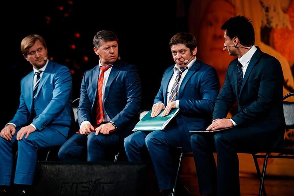 Хотите увидеть любимых артистов на сцене, а не на телеэкране? Хотите, чтобы весёлые ляпы и свежие импровизации рождались прямо на ваших глазах? Хотите отдохнуть с семьёй? Устроить по-настоящему весёлую встречу с друзьями? И просто провести запоминающийся летний вечер? Приходите на концерт «ИЗБРАННОЕ» от Шоу «Уральские Пельмени».&nbsp;