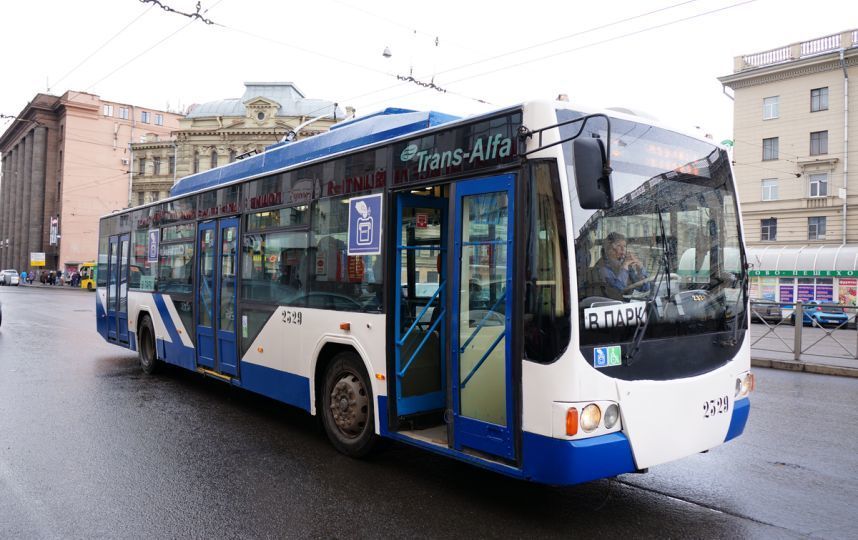 u0412 u0442u0440u0438u0434u0446u0430u0442u0438 u0442u0440u043eu043bu043bu0435u0439u0431u0443u0441u0430u0445 u0433u043eu0440u043eu0434u0430 u043fu043eu044fu0432u0438u043bu0441u044f wi-fi