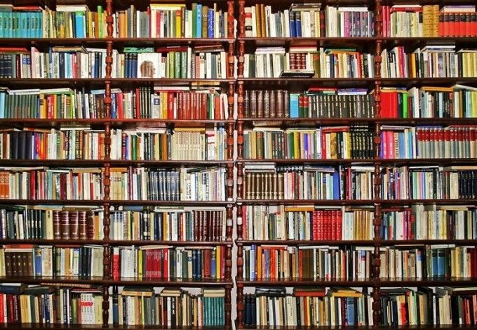 u0411u0438u0431u043bu0438u043eu0442u0435u043au0430 u0438u043cu0435u043du0438 u0427u0435u0445u043eu0432u0430 u0436u0434u0435u0442 u0432u043eu043bu043eu043du0442u0451u0440u043eu0432