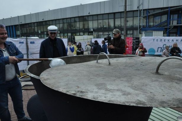 В пятницу, 26 января, в Северной столице будет тепло. Дождей синоптики не обещают. Последний рабочий день будет пасмурным, зато ниже 3 градусов тепла столбик термометра не опустится.&nbsp;