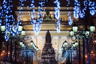 u041du0435u0432u0441u043au0438u0439 u043fu0440u043eu0441u043fu0435u043au0442 u0443u043au0440u0430u0441u0438u0442 u0431u043eu043bu0435u0435 200 u043au0440u0430u0441u043eu0447u043du044bu0445 u0433u0438u0440u043bu044fu043du0434