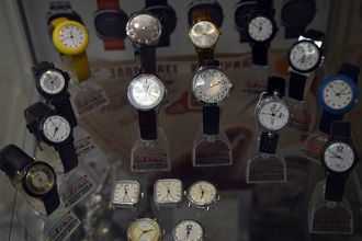 Фестиваль "Зимний вечер света" в Петербурге становится традицией прощания с зимним сезоном.