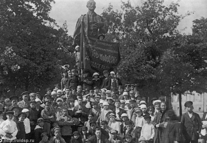 22yuni-volodarsky 7d2fd