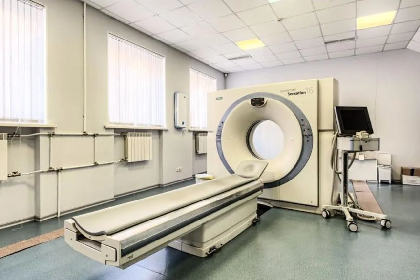 128 срезов в ICLINIC, кардио-КТ от 3700 ₽ на Стачек, конусная 3D-КТ челюстей в «Семи докторах», КТ ночью со скидкой в «Магните».
