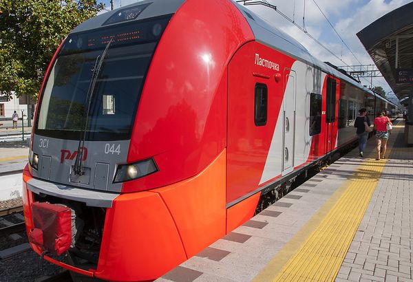 u041bu0430u0441u0442u043eu0447u043au0438 u0438u0437 u041fu0435u0442u0435u0440u0431u0443u0440u0433u0430 u0432 u0412u044bu0431u043eu0440u0433 u0442u0435u043fu0435u0440u044c u0435u0437u0434u044fu0442 u0435u0436u0435u0434u043du0435u0432u043du043e