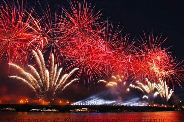 u0412 u0414u0435u043du044c u0441u043du044fu0442u0438u044f u0431u043bu043eu043au0430u0434u044b u043du0435u0431u043e u041fu0435u0442u0435u0440u0431u0443u0440u0433u0430 u043eu0437u0430u0440u0438u0442 u044fu0440u043au0438u0439 u0444u0435u0439u0435u0440u0432u0435u0440u043a