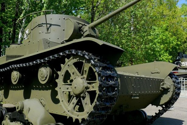 u0412 u041fu0435u0442u0435u0440u0431u0443u0440u0433u0435 u043eu0442u043au0440u043eu0435u0442u0441u044f u0432u044bu0441u0442u0430u0432u043au0430 u0432u043eu0435u043du043du043eu0439 u0442u0435u0445u043du0438u043au0438