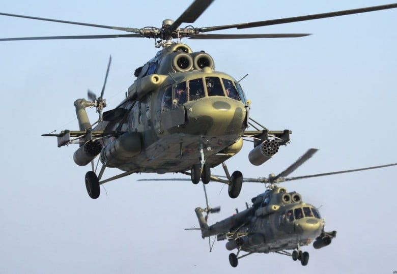 u0412 u043fu0430u0440u0430u0434u0435 u041fu043eu0431u0435u0434u044b u043du0430 u0414u0432u043eu0440u0446u043eu0432u043eu0439 u043fu043bu043eu0449u0430u0434u0438 u0432u043fu0435u0440u0432u044bu0435 u043fu043eu0443u0447u0430u0441u0442u0432u0443u0435u0442 u0430u0432u0438u0430u0446u0438u044f