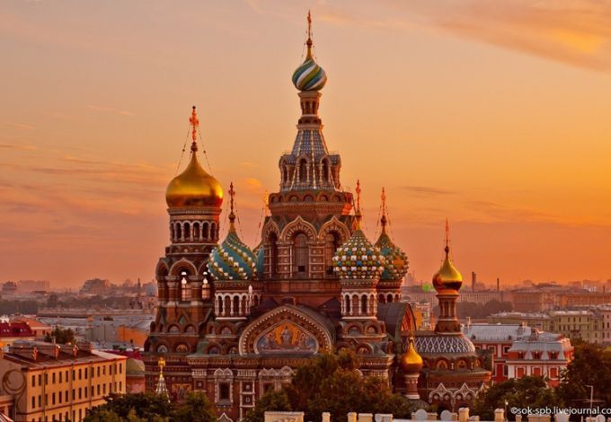 u0421u043fu0430u0441 u043du0430 u041au0440u043eu0432u0438 u043fu043eu043fu0430u043b u0432 u0440u0435u0439u0442u0438u043du0433 u0441u0430u043cu044bu0445 u043au0440u0430u0441u0438u0432u044bu0445 u0446u0435u0440u043au0432u0435u0439 u043cu0438u0440u0430