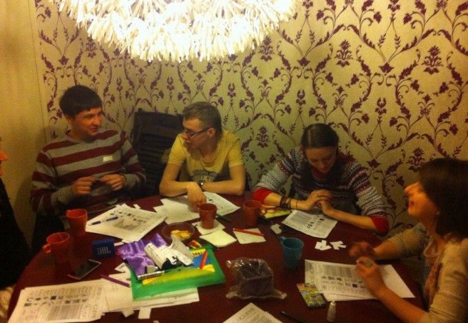 Готовиться к летнему сезону можно по-разному. Можно интенсивно прокачать мыщцы, что хорошо. Ещё актуальнее будет – прокачать мозги. А именно – узнать, как запросто общаться с иностранцами и продуктивно освоить новый навык.&nbsp;