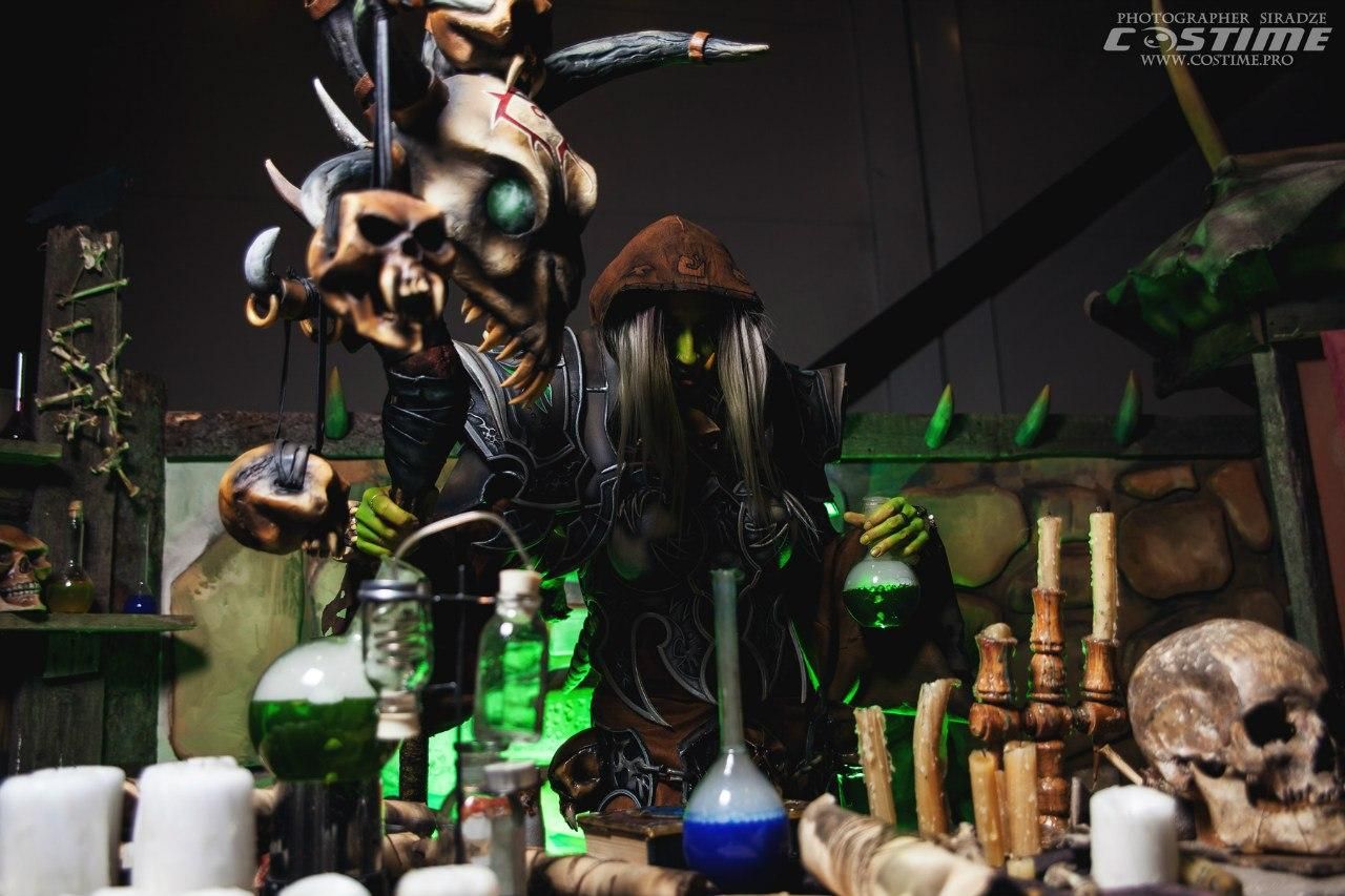 3-4 ноября в Ленэкспо состоится Старкон, посвященный Хеллоуину. Увлекательный квест по 10 хоррор-вселенным, 300 культовых злодеев и монстров, косплей-шоу, веселая костюмированная вечеринка, показы ужастиков, ярмарка удивительных сладостей, украшений и игр, а также дух настоящего мексиканского Дня Мертвых.&nbsp;