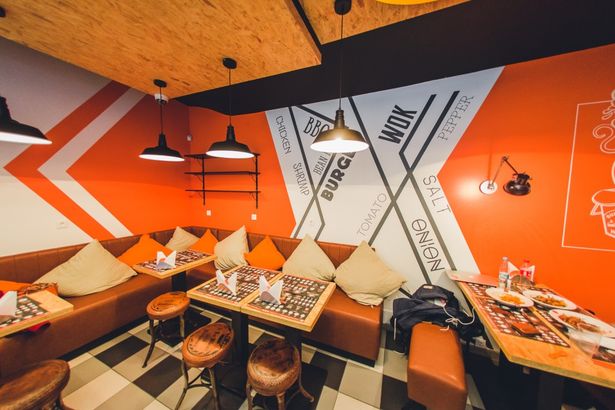 u041du043eu0432u044bu0439 u0440u0435u0441u0442u043eu0440u0430u043d Burger and Wok