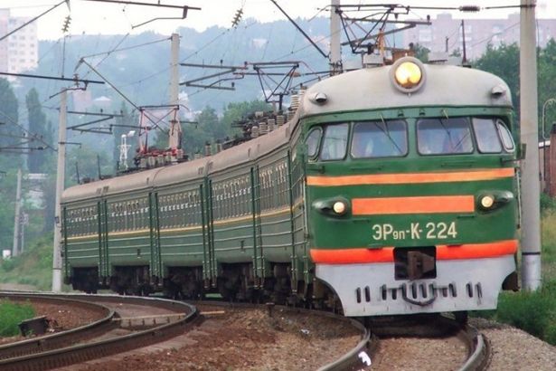 u0414u043bu044f u0434u0430u0447u043du0438u043au043eu0432 u0432u0432u0435u043bu0438 u0430u0431u043eu043du0435u043cu0435u043du0442 u043du0430 u043fu0440u043eu0435u0437u0434 u0432 u044du043bu0435u043au0442u0440u0438u0447u043au0430u0445