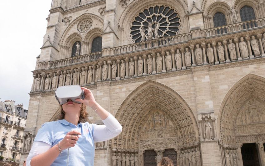 u0412u044bu0441u0442u0430u0432u043au0430 u00abu0418u0441u043au0443u0441u0441u0442u0432u043e u0447u0435u0440u0435u0437 u0412u0438u0440u0442u0443u0430u043bu044cu043du0443u044e u0420u0435u0430u043bu044cu043du043eu0441u0442u044cu00bb u0432 u043fu0440u043eu0441u0442u0440u0430u043du0441u0442u0432u0435 KOD