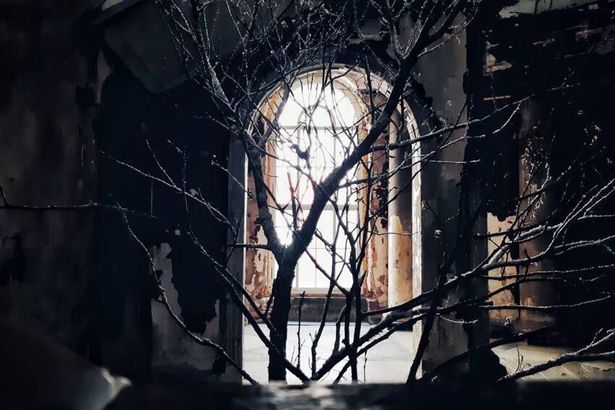 u0410u043du043du0435u043du043au0438u0440u0445u0435 u0441u043fu0435u043au0442u0430u043au043bu044c u00abu0412u0438u0448u043du0435u0432u044bu0439 u0441u0430u0434u00bb