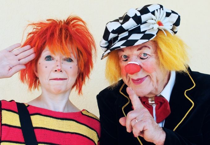 u041du0430 u043eu0442u043au0440u044bu0442u0438u0438 u0446u0438u0440u043au0430 u043du0430 u0424u043eu043du0442u0430u043du043au0435 u0432u044bu0441u0442u0443u043fu0438u0442 u0437u043du0430u043cu0435u043du0438u0442u044bu0439 u043au043bu043eu0443u043d u041eu043bu0435u0433 u041fu043eu043fu043eu0432