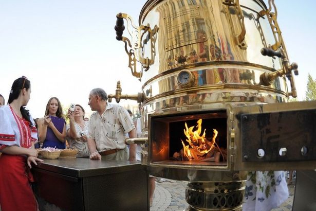 u00abu0424u0435u0441u0442u0438u0432u0430u043bu044c u0447u0430u0435u043fu0438u0442u0438u044fu00bb