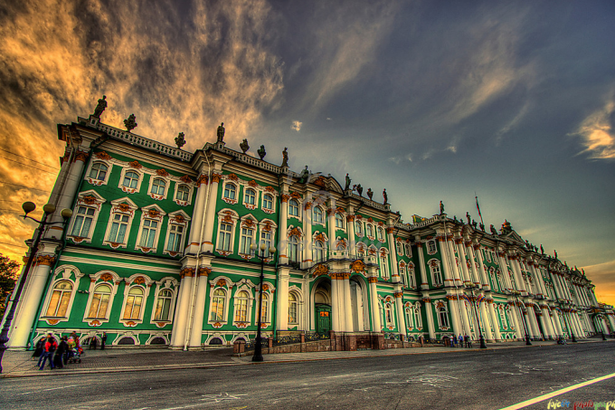 Twitter u0432u044bu0431u0440u0430u043b u042du0440u043cu0438u0442u0430u0436 u0432 Top10 u043bu0443u0447u0448u0438u0445 u043cu0443u0437u0435u0435u0432 u043cu0438u0440u0430