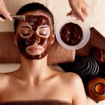 Массаж поющими чашами Шоколадный массаж Стоун-терапия Гавайский массаж Ломи-Ломи Нуи Тайский массаж травяными мешочками Массаж Гуаша Бамбуковый массаж Аюрведические массажи Фиш-пилинг рыбками Гарра Руфа Висцеральный массаж