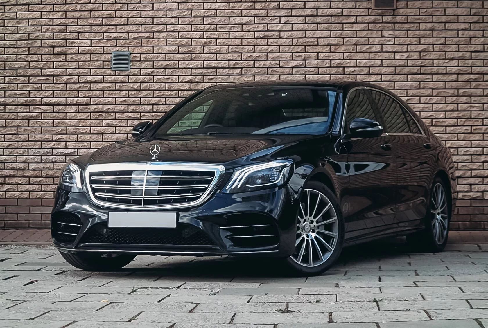 BlackRent,Mercedes S-class Long