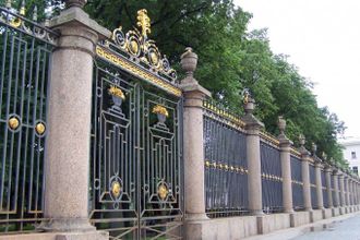 u041bu0435u0442u043du0438u0439 u0438 u041cu0438u0445u0430u0439u043bu043eu0432u0441u043au0438u0439 u0441u0430u0434u044b