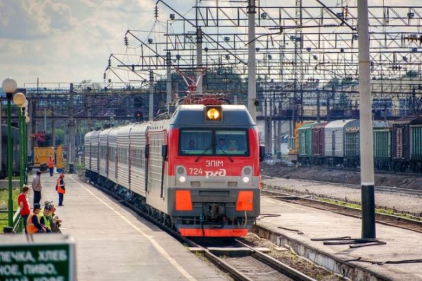 u0418u0437 u041fu0435u0442u0435u0440u0431u0443u0440u0433u0430 u0432 u041au0440u044bu043c