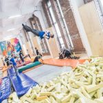 u0421u043fu043eu0440u0442u0438u0432u043du043e-u0442u0430u043du0446u0435u0432u0430u043bu044cu043du044bu0439 u043au043bu0443u0431 u0441 u0431u0430u0442u0443u0442u0430u043cu0438 Bump!