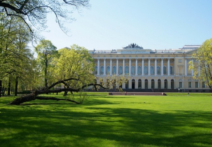 Концерт в Михайловском саду 12 u041au043eu043du0446u0435u0440u0442 u0432 u041cu0438u0445u0430u0439u043bu043eu0432u0441u043au043eu043c u0441u0430u0434u0443