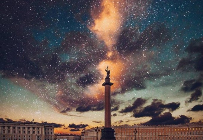 Министр образования России Ольга Васильева возвращает уроки астрономии в школьную программу. Уже совсем скоро школьникам будут рассказывать о далёких звёздах, галактиках и вселенной, а также затронут тему последних научных достижений.