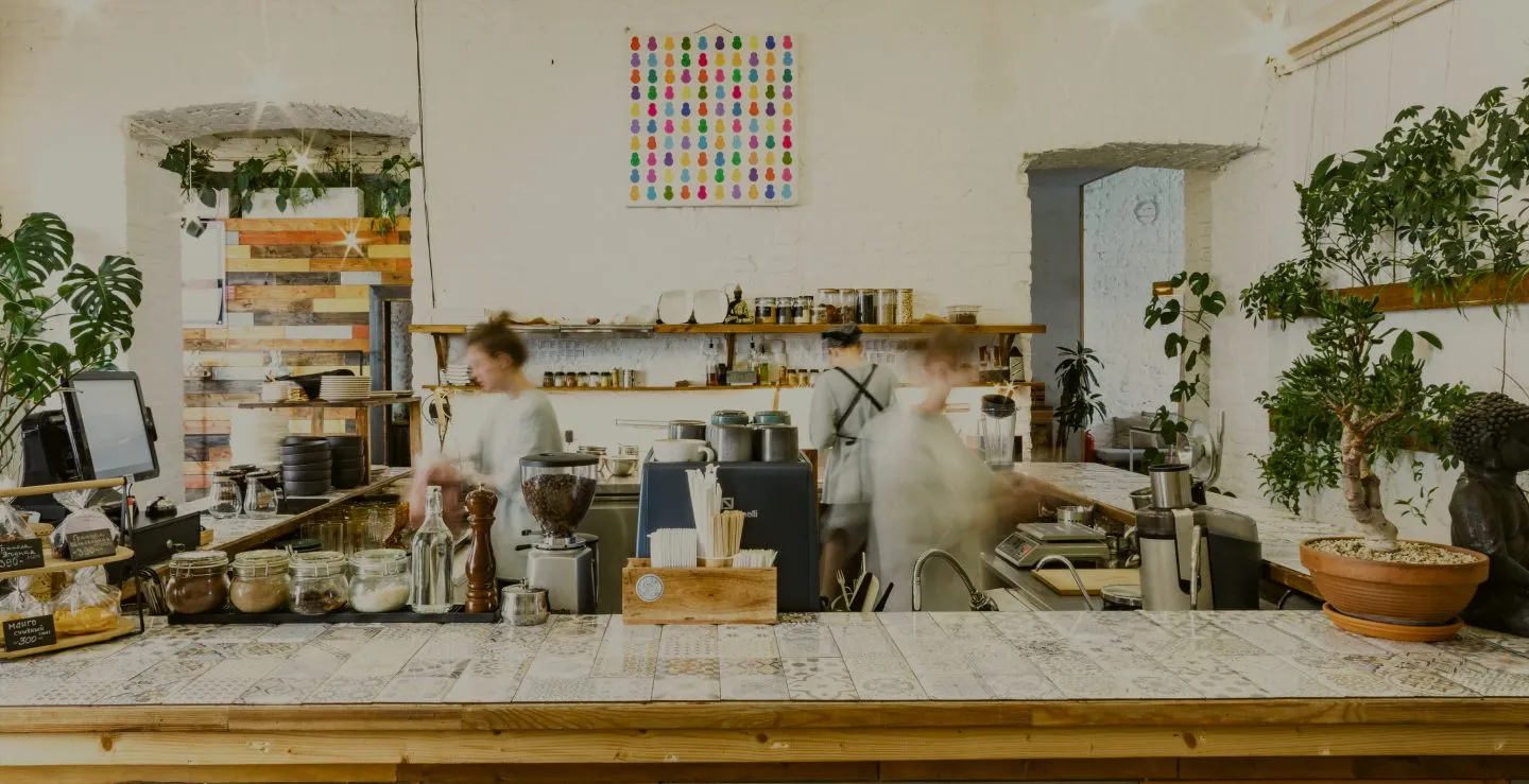 15 мест где вкуснее всего для веганов в Санкт-Петербурге 50 Raw vegan кафе Bunnymoon в Санкт-Петербурге — сыроедческие десерты ручной работы