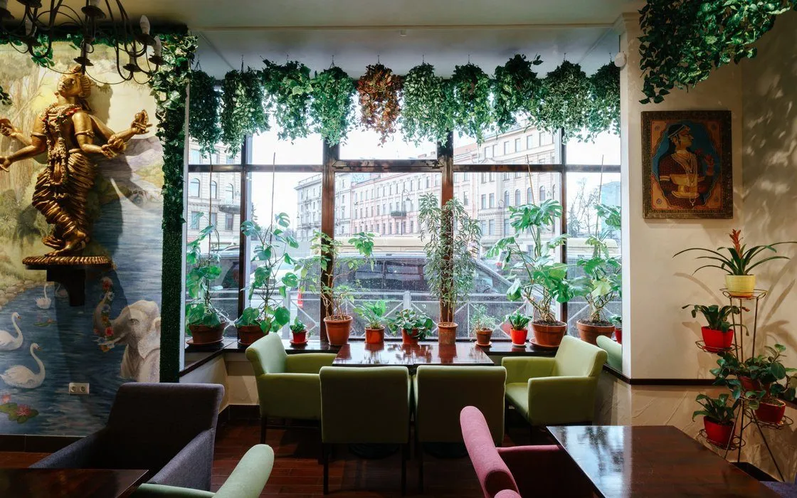 15 мест где вкуснее всего для веганов в Санкт-Петербурге 62 Сеть вегетарианских кафе Троицкий мост в Санкт-Петербурге — салат-бар