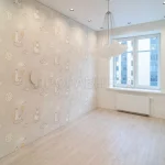 10 компаний ремонта квартир в Петербурге с ценами от 2 100 до 13 800 ₽/м², реальными сроками и гарантией в договоре — без рекламных обещаний.